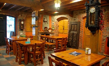  Bodegón del Dobra Tornín, Cangas de Onís.