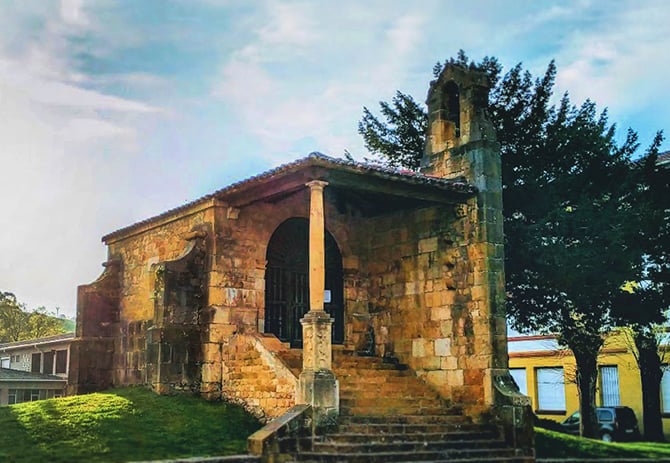 Cangas de Onís. Capilla de Santa Cruz