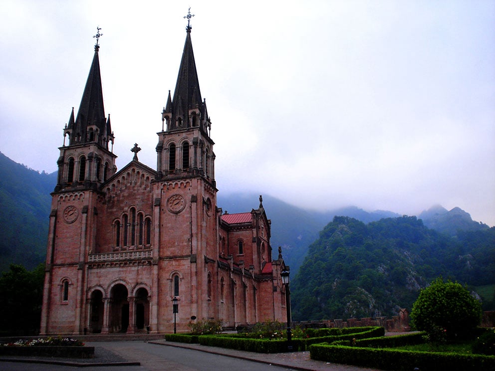Cangas de Onís. Turismo en Asturias