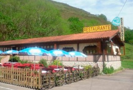El Bosque Soto de Cangas, Cangas de Onís. Restaurante en la ruta a Covadonga y los Lagos. Platos, raciones y menú.