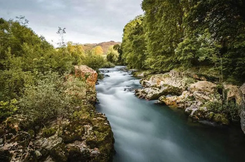 Río Sella a su paso por Cangas de Onís