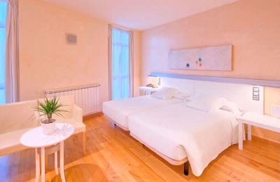 Hotel Nochendi***