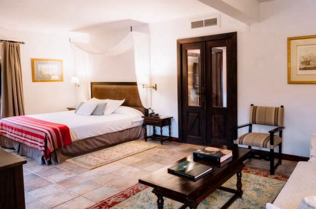 Parador de Villanueva****